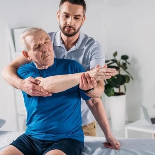 imgi_202_physiotherapyphysiotherapistelderlyoldpersonseniorseniorshealthwellness
